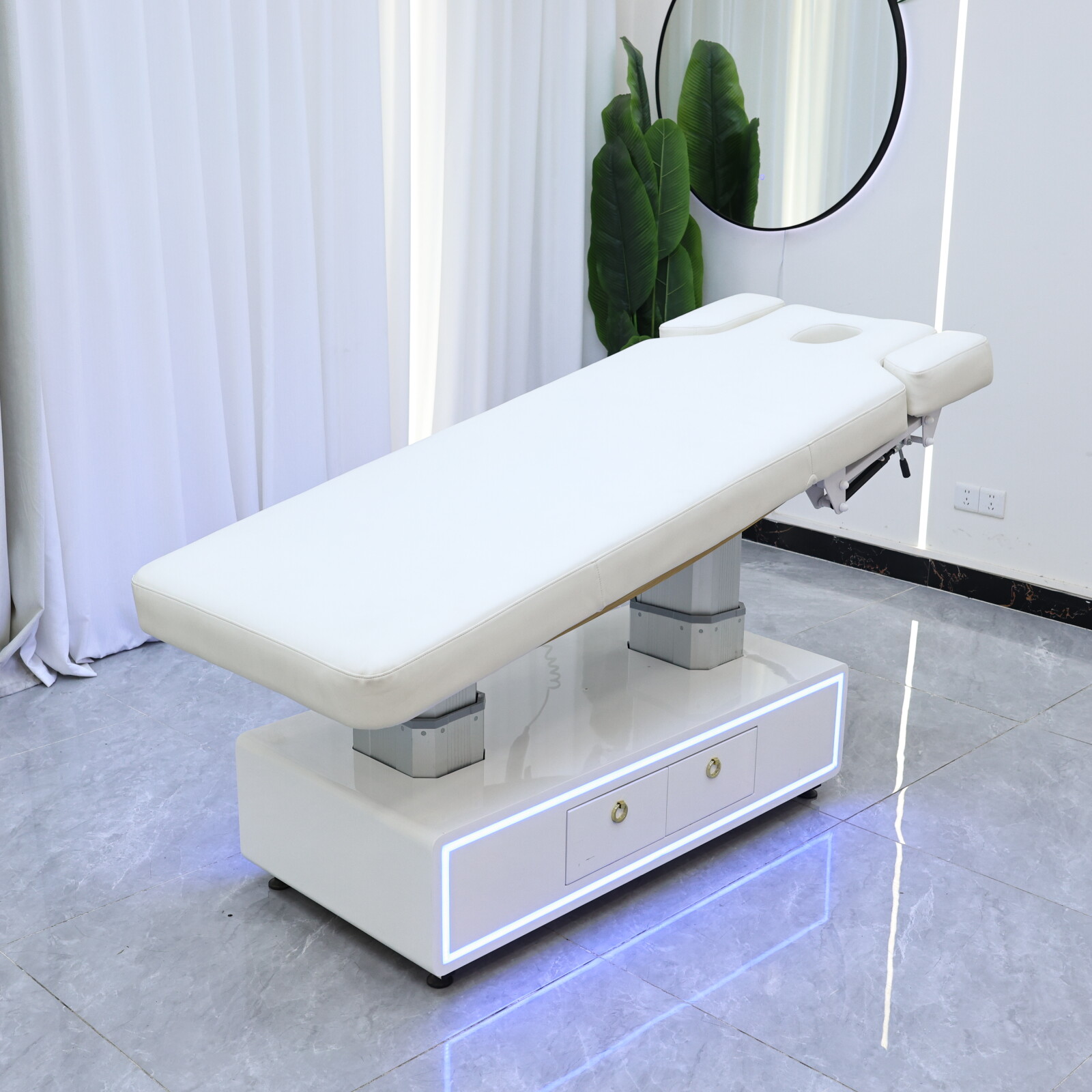 Electric Lifting, White Beauty – обзор и цена Massage Table Accessories Uk