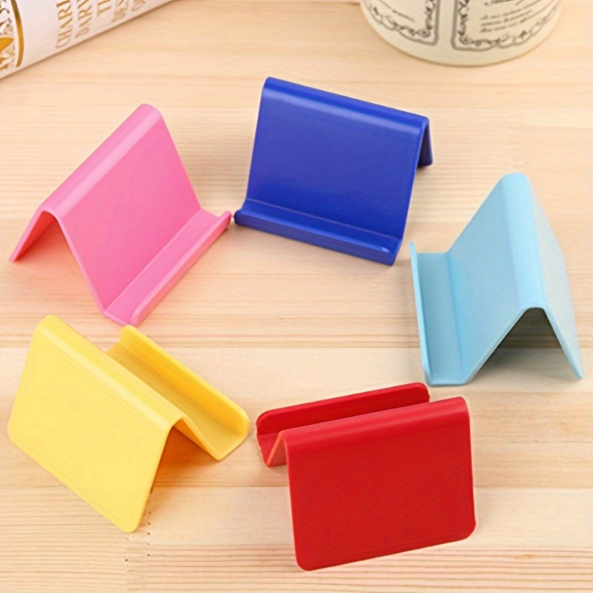 2Pc Random Color Cute Plastic  – обзор и цена Tablet Accessories Online